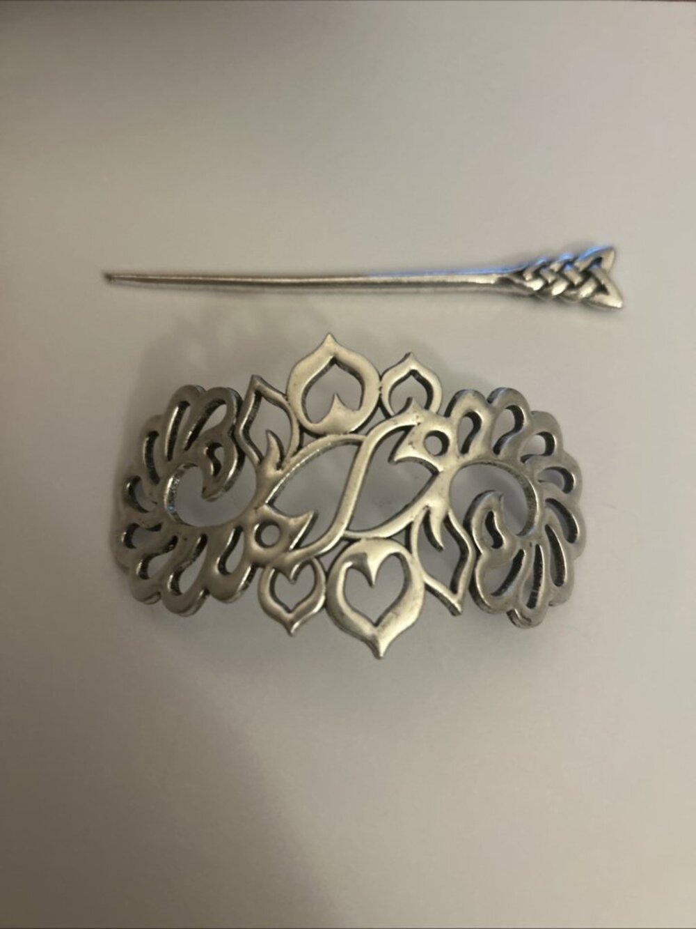 Celtic Hair Barrette Clip Tangled Silver Zinc Alloy Medieval Knot Design Hearts